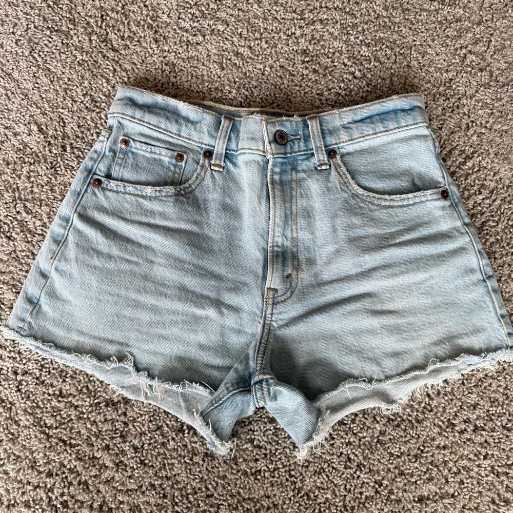 Abercrombie & Fitch Short